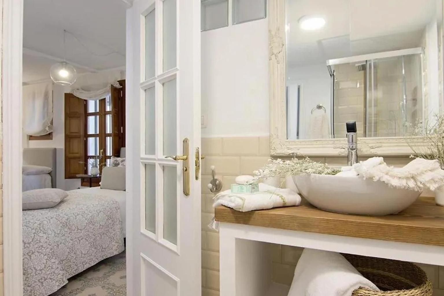 Apartamentos La Tona Puerta Elvira Centro Ciudad Granada Bagian luar foto