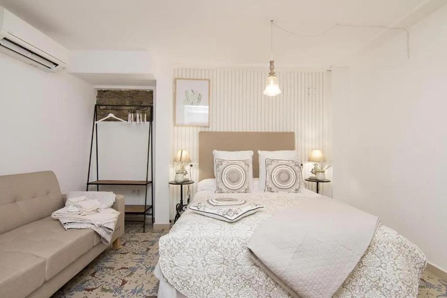 Apartamentos La Tona Puerta Elvira Centro Ciudad Granada Bagian luar foto