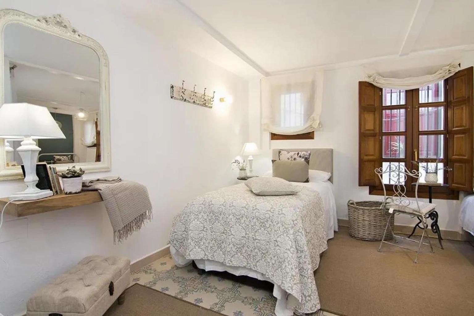 Apartamentos La Tona Puerta Elvira Centro Ciudad Granada Bagian luar foto